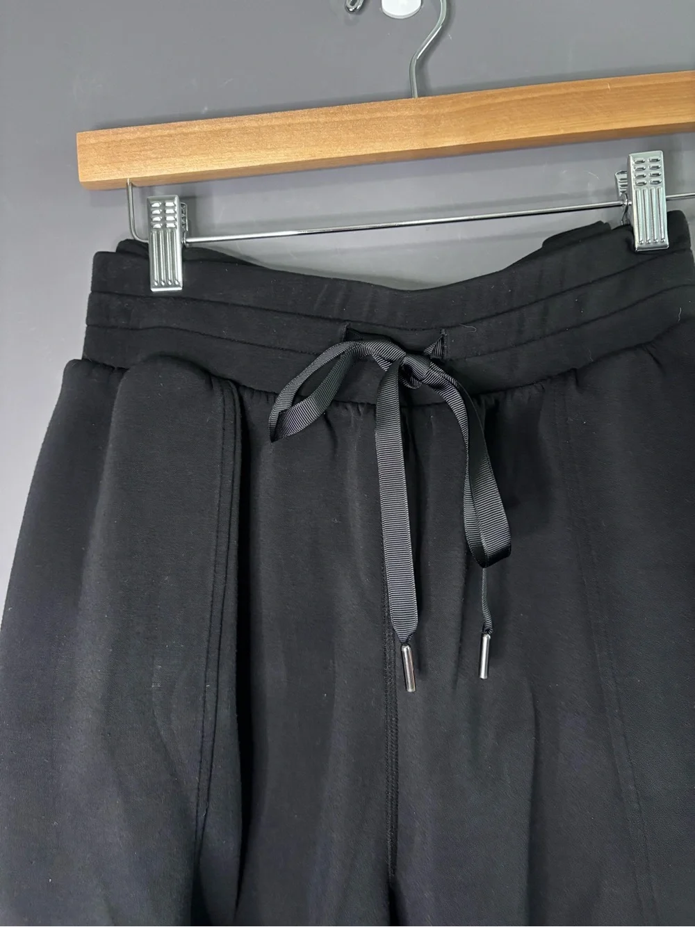 LIVI for Lane Bryant Black Active Pull On Shorts 18/20